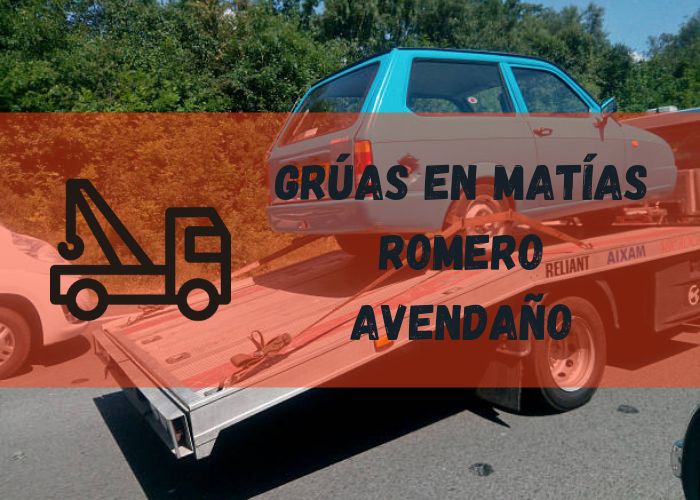 grúa remolcando un carro en Matías Romero Avendaño